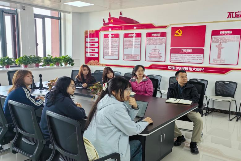 81532